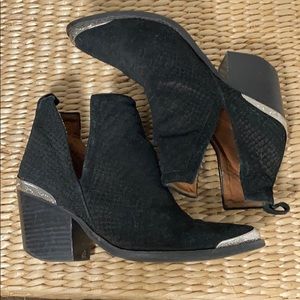 Jeffery Campbell booties w/heel